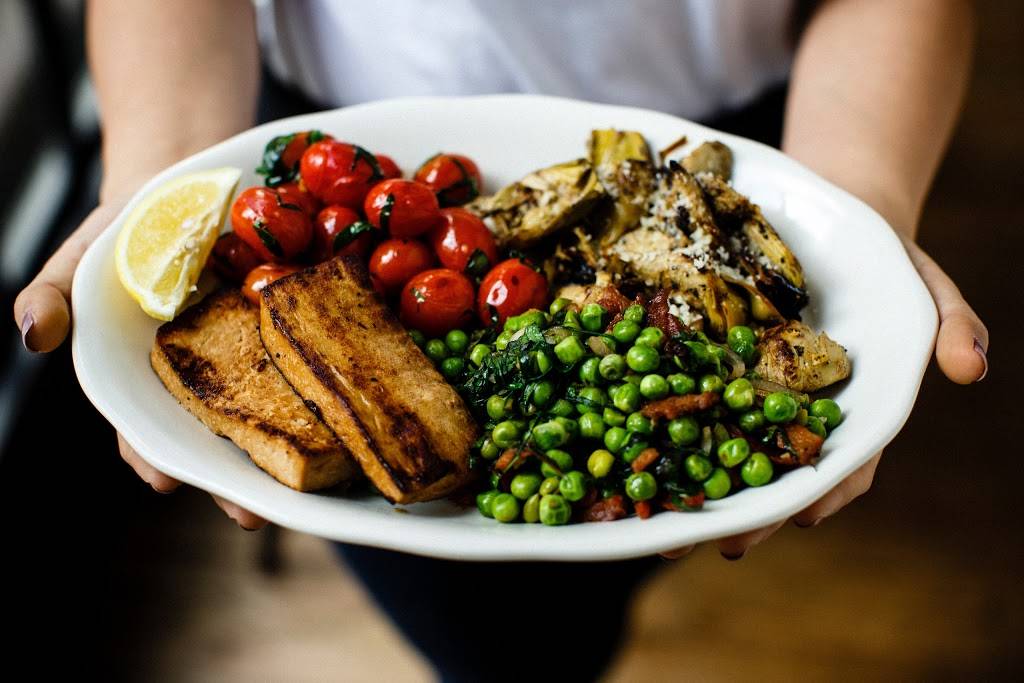 Westville Hudson | restaurant | 333 Hudson St, New York, NY 10013, USA | 2127761404 OR +1 212-776-1404