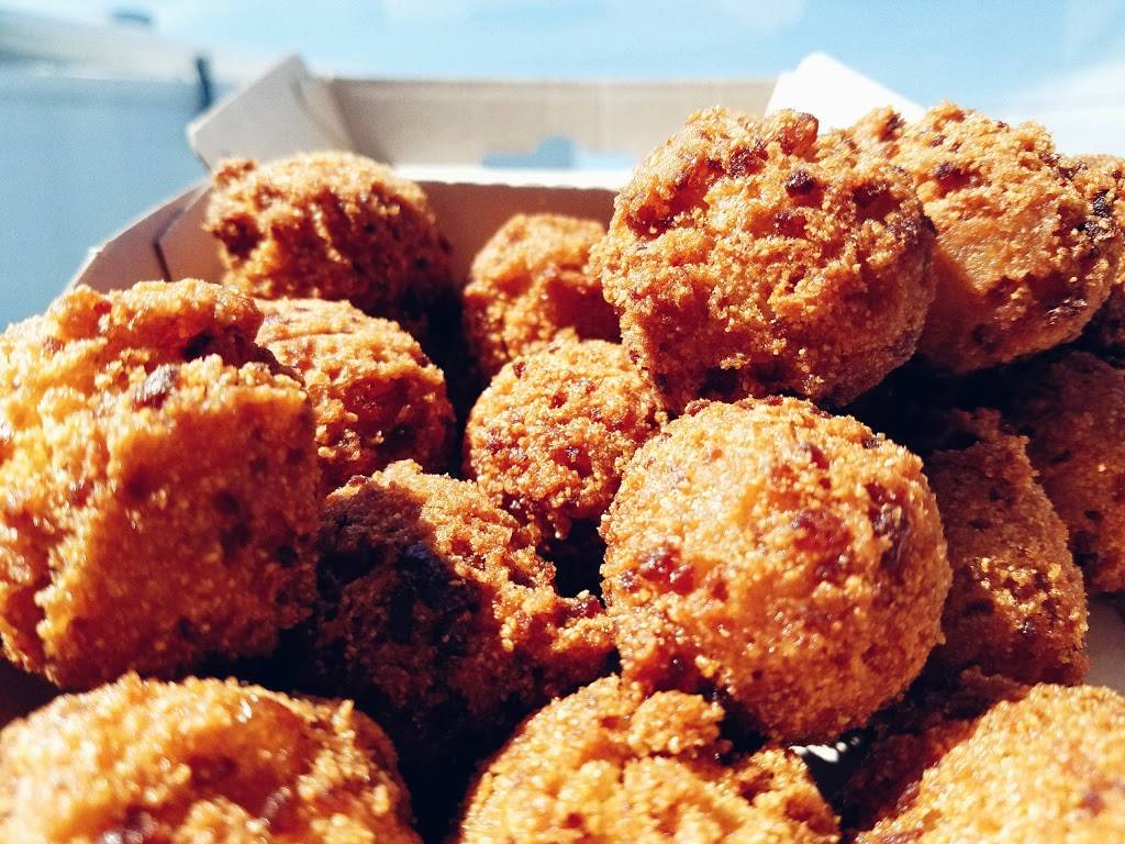 Flying Fish | restaurant | 1838 Irving Blvd, Dallas, TX 75207, USA | 2143909311 OR +1 214-390-9311