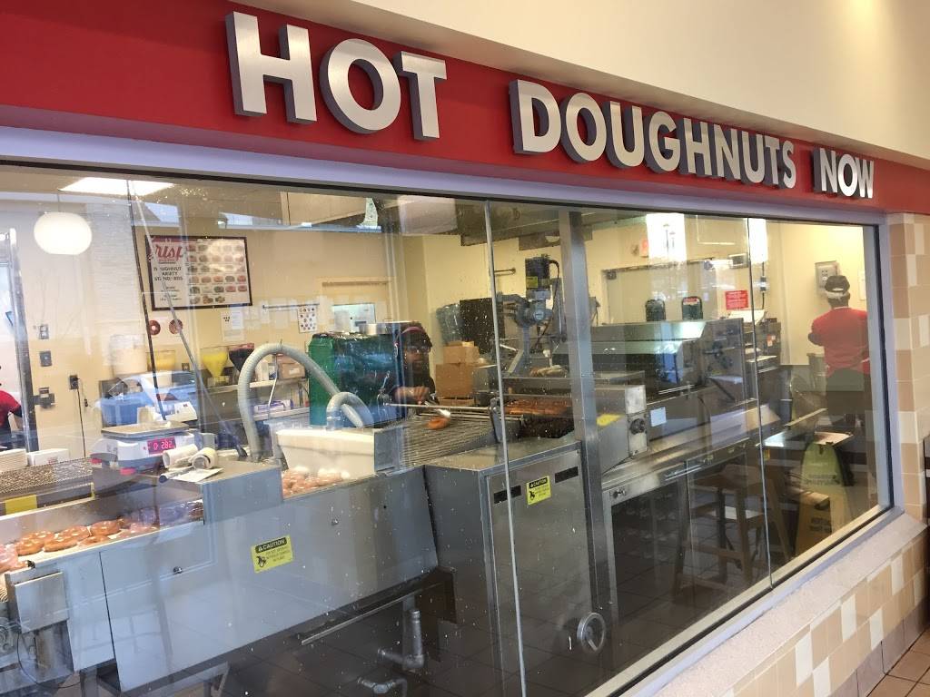 Krispy Kreme | bakery | 4560 S Cobb Dr SE, Smyrna, GA 30080, USA | 7704322320 OR +1 770-432-2320