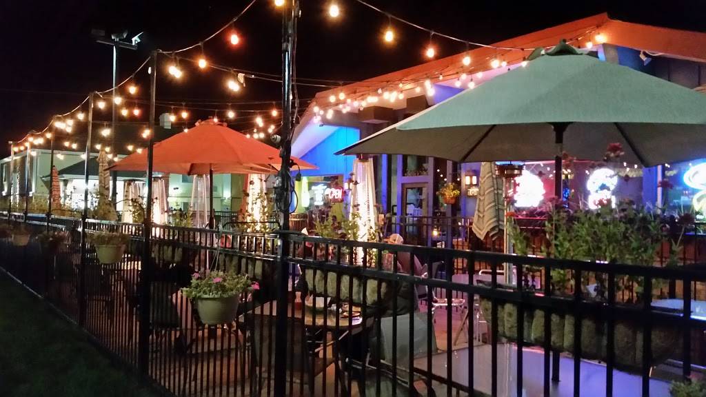 Casa Azul Restaurante Y Cantina | restaurant | 708 1st Ave, Coralville, IA 52241, USA | 3193382641 OR +1 319-338-2641