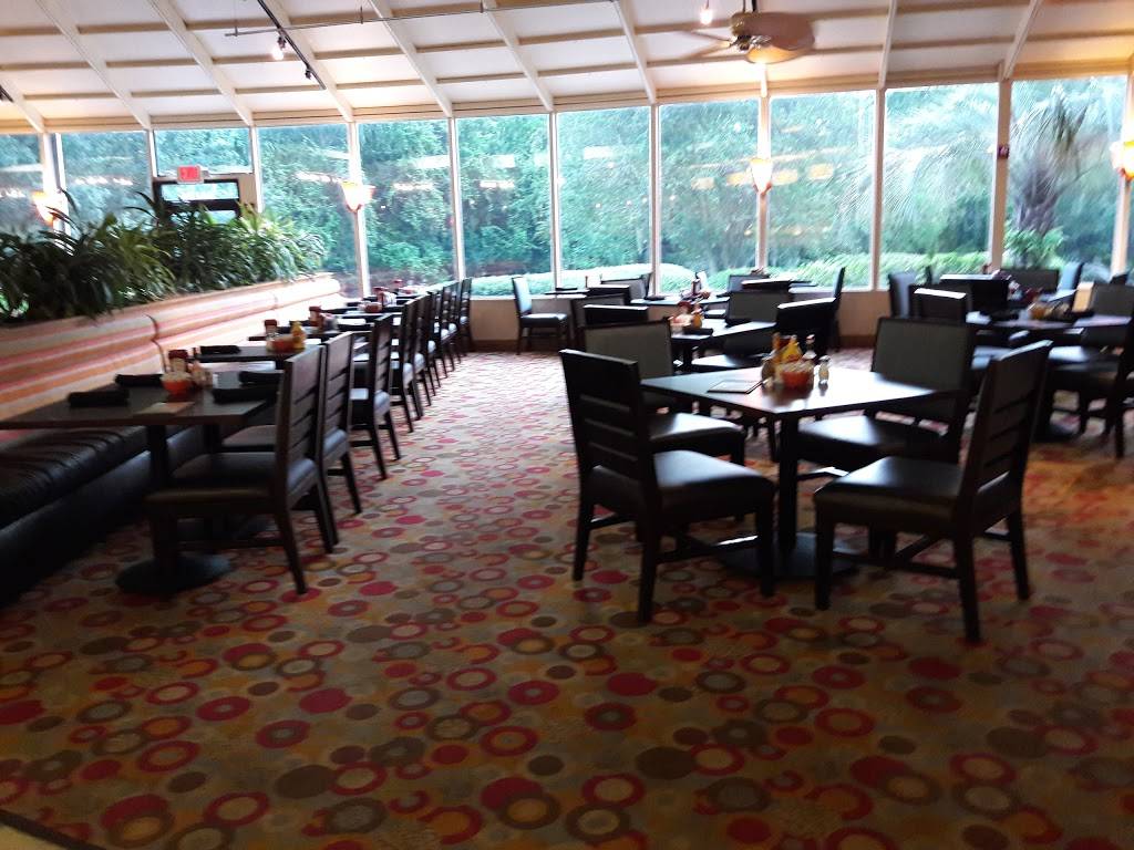 Traders Island Grill | restaurant | 2000 Hotel Plaza Blvd, Lake Buena Vista, FL 32830, USA | 4078282424 OR +1 407-828-2424