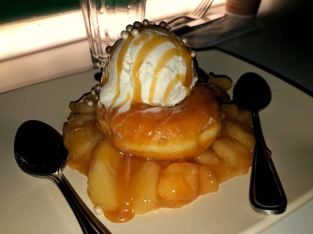 Sci-Fi Dine-In Theater Restaurant | restaurant | 351 South Studio Dr N, Orlando, FL 32830, USA | 4079393463 OR +1 407-939-3463