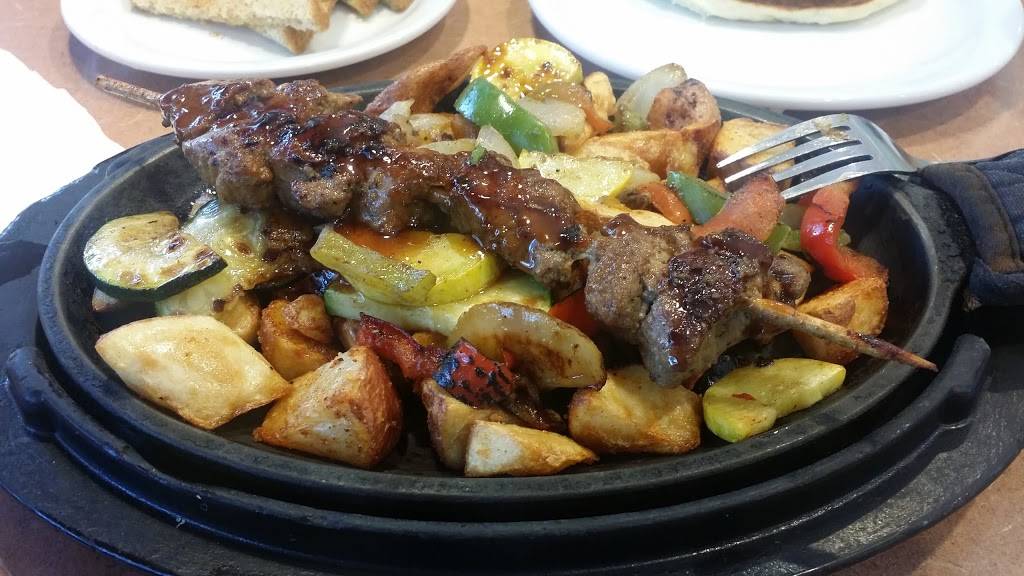 Dennys | restaurant | 37050 47th St E, Palmdale, CA 93552, USA | 6612853884 OR +1 661-285-3884