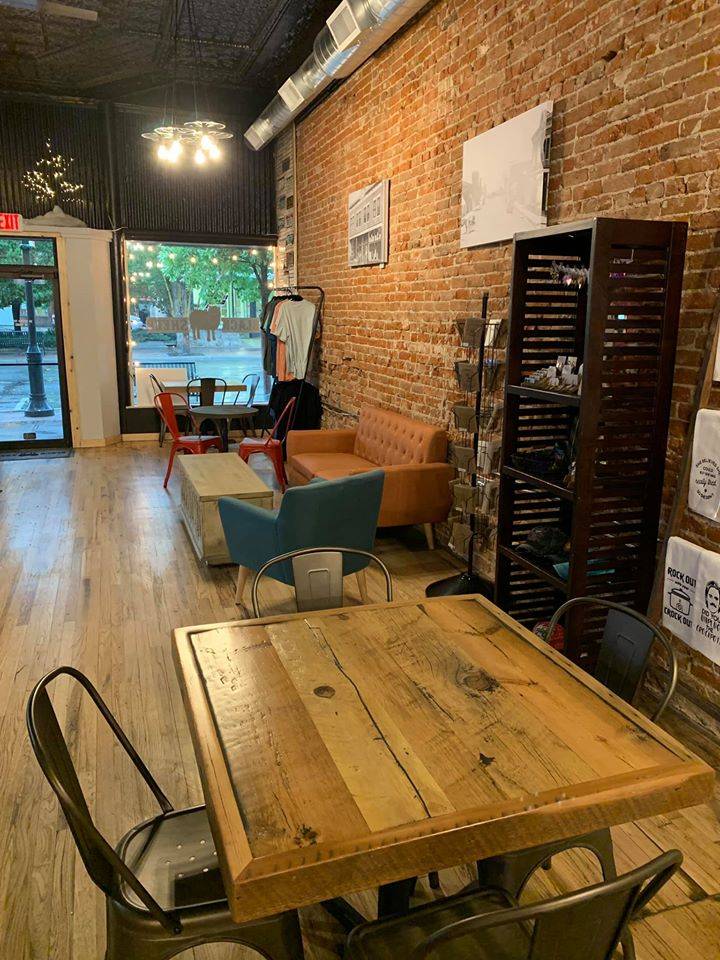 Black Sheep Eatery + Market | cafe | 19.5 S Parish Ave, Johnstown, CO 80534, USA | 9705875257 OR +1 970-587-5257