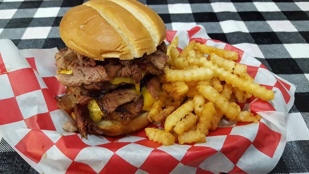 Grill Masters BBQ | restaurant | 2700 Clovis Ave, Clovis, CA 93612, USA | 5593489483 OR +1 559-348-9483