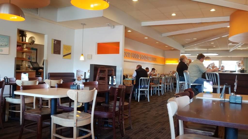 Village Inn | bakery | 4775 Kipling St, Wheat Ridge, CO 80033, USA | 3034209792 OR +1 303-420-9792