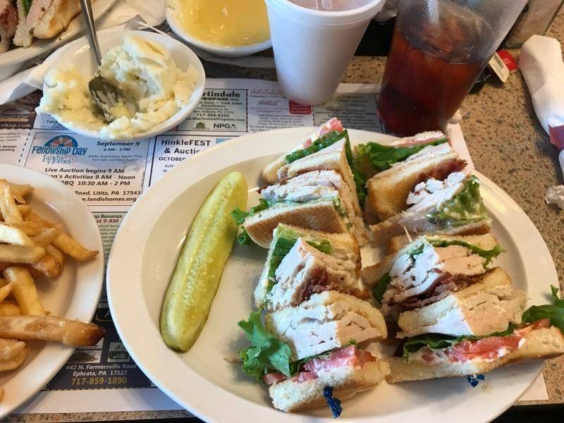 Columbia Diner | restaurant | 1725 Columbia Ave, Lancaster, PA 17603, USA | 7173928371 OR +1 717-392-8371