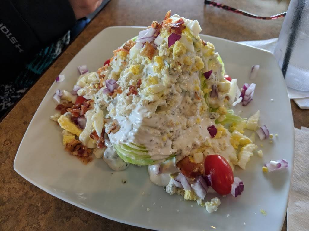 Tin Cup Bar & Grill | restaurant | 20500 Newburgh Rd, Livonia, MI 48152, USA | 2484260967 OR +1 248-426-0967