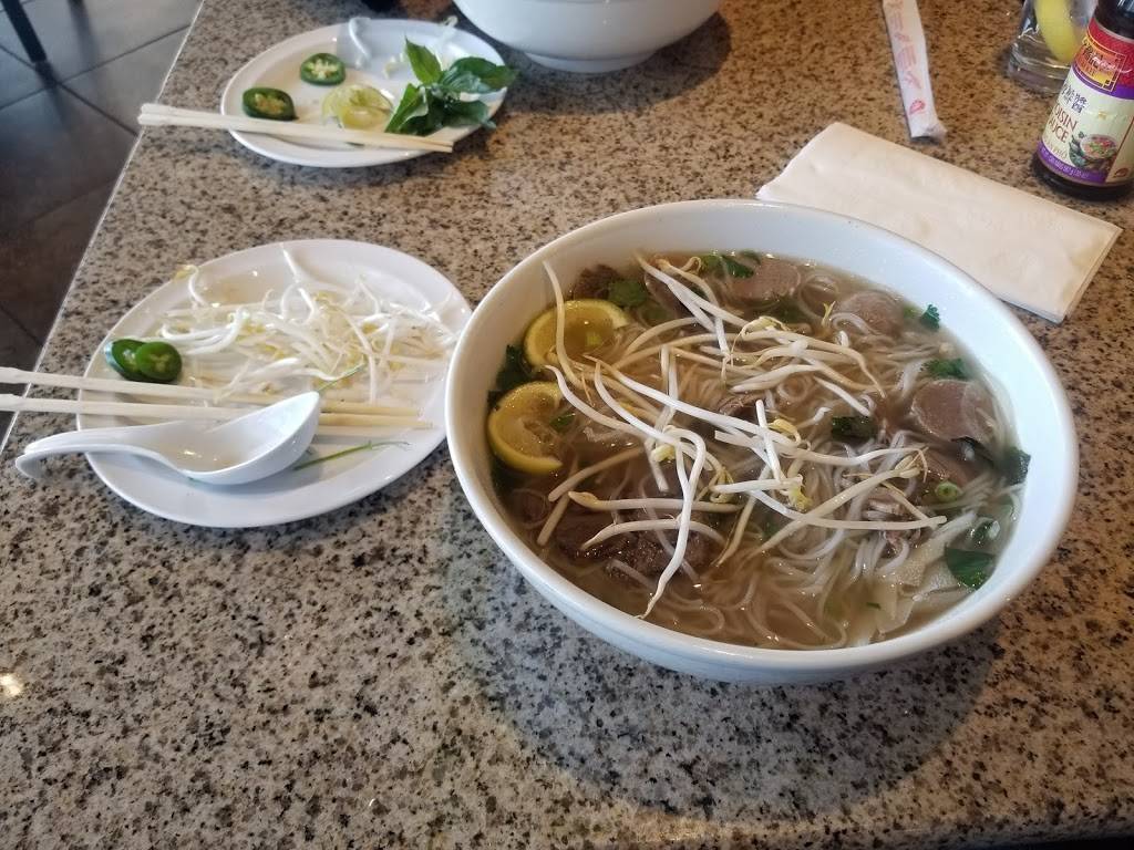 Pho Cafe | restaurant | 6040 NW Barry Rd, Kansas City, MO 64154, USA | 8162986307 OR +1 816-298-6307