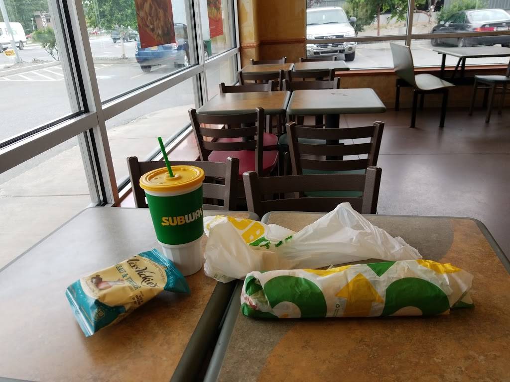 Subway | meal takeaway | 2715 E Tudor Rd, Anchorage, AK 99507, USA | 9075637827 OR +1 907-563-7827