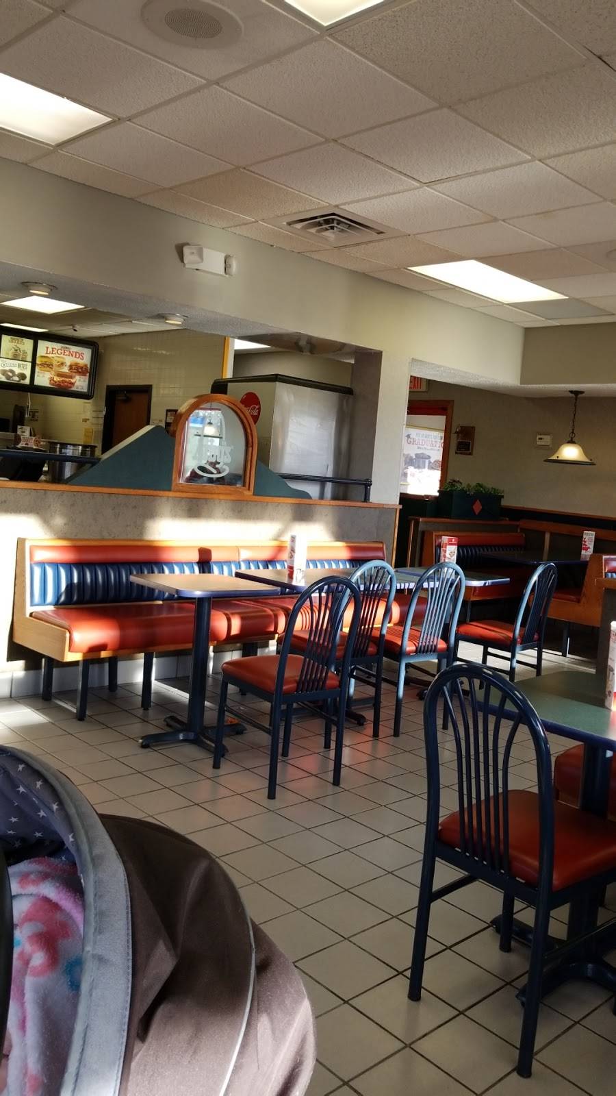 Arbys | restaurant | 6233 N 2nd St, Loves Park, IL 61111, USA | 8156333038 OR +1 815-633-3038