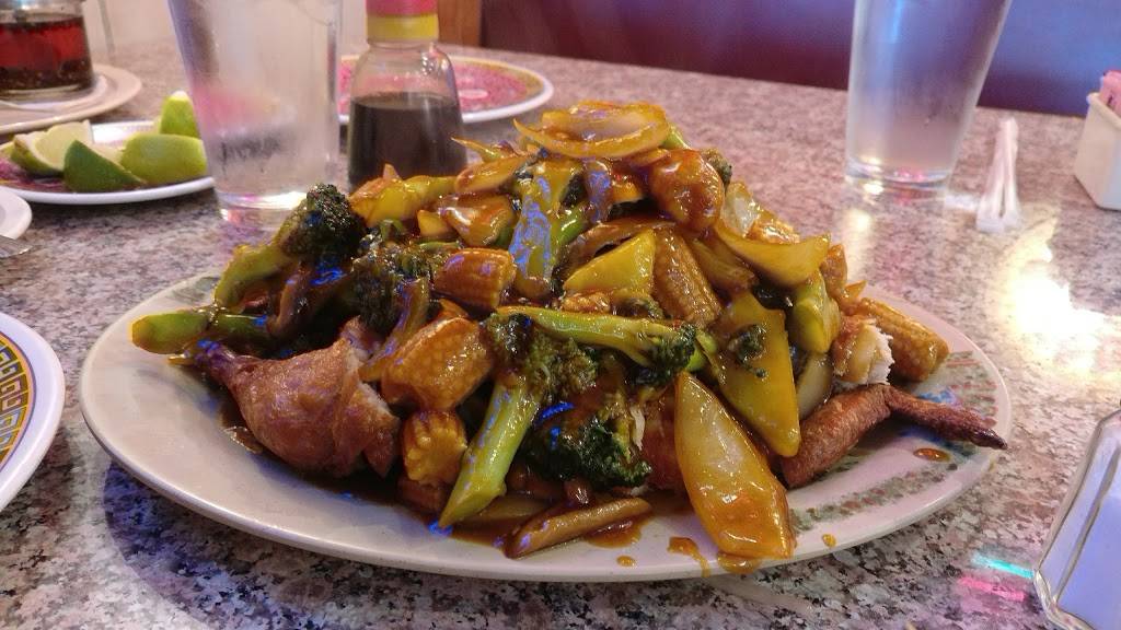 Ying Li Restaurant | restaurant | 342 W San Ysidro Blvd N, San Diego, CA 92173, USA | 6194282288 OR +1 619-428-2288