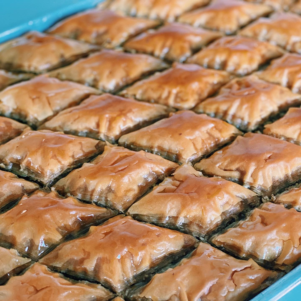 Pasha Rest & Cafe | restaurant | 1762 S Main St, Harrisonburg, VA 22801, USA | 5402098175 OR +1 540-209-8175