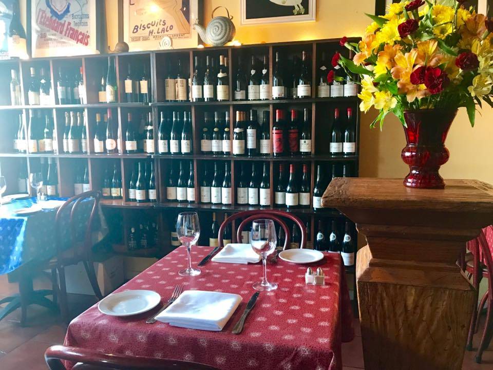 Bistro Moulin | restaurant | 867 Wave St, Monterey, CA 93940, USA | 8313331200 OR +1 831-333-1200