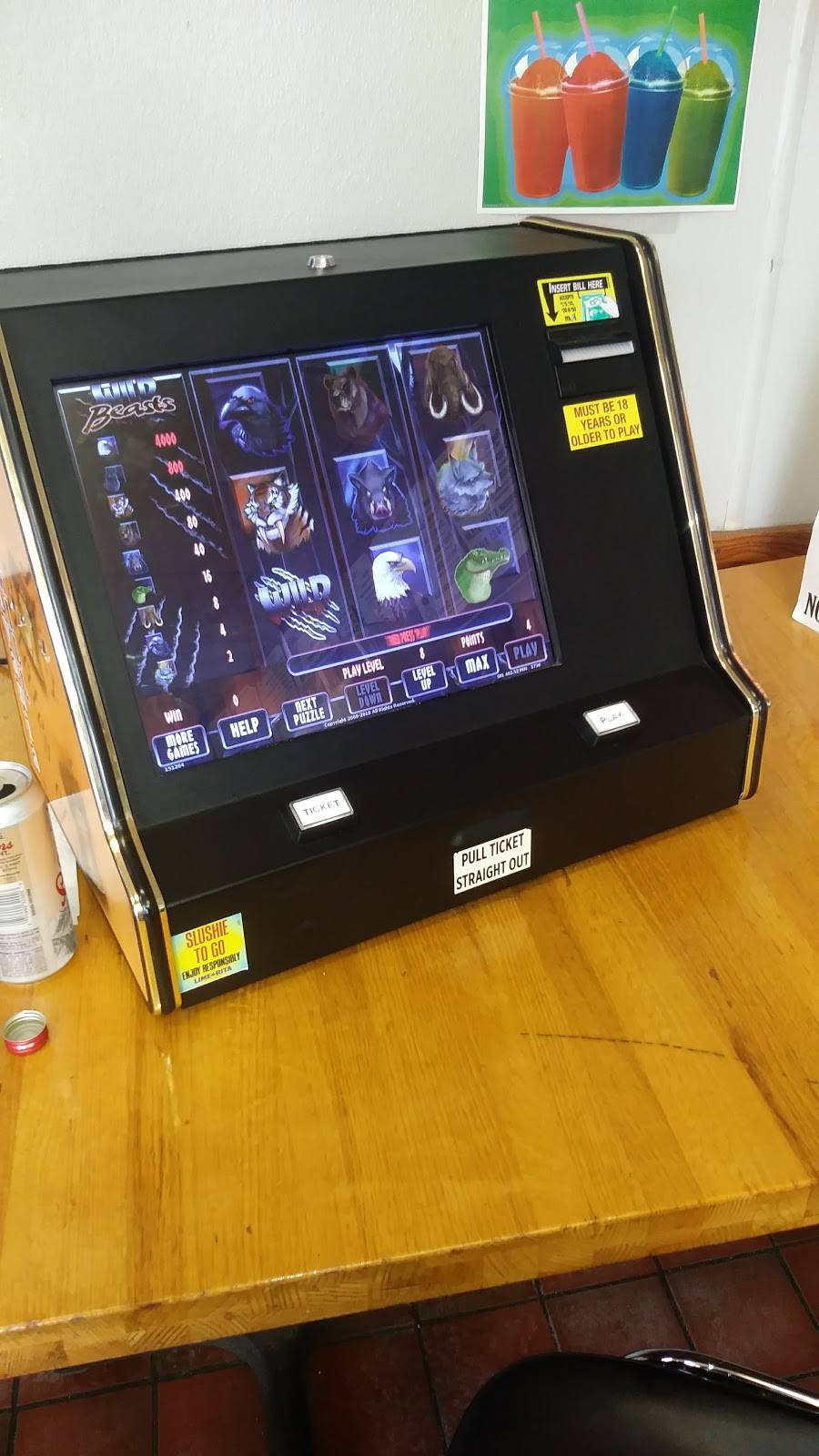 Dominion Pizza | restaurant | 308 S Queen St, Lancaster, PA 17603, USA | 7173934239 OR +1 717-393-4239