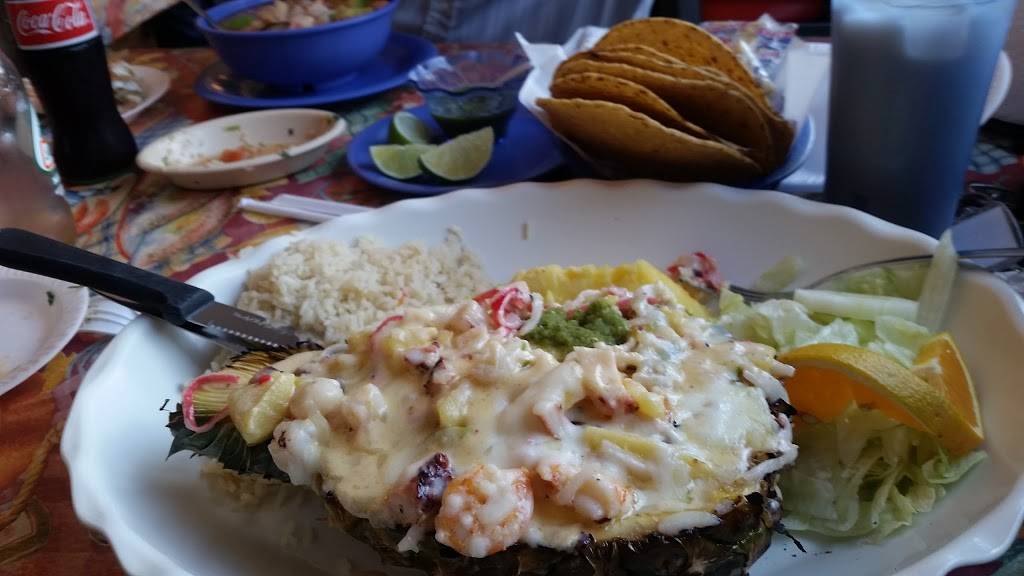 Mariscos La Laguna | restaurant | 601 N Eastern Ave, Joliet, IL 60432, USA | 8157273214 OR +1 815-727-3214
