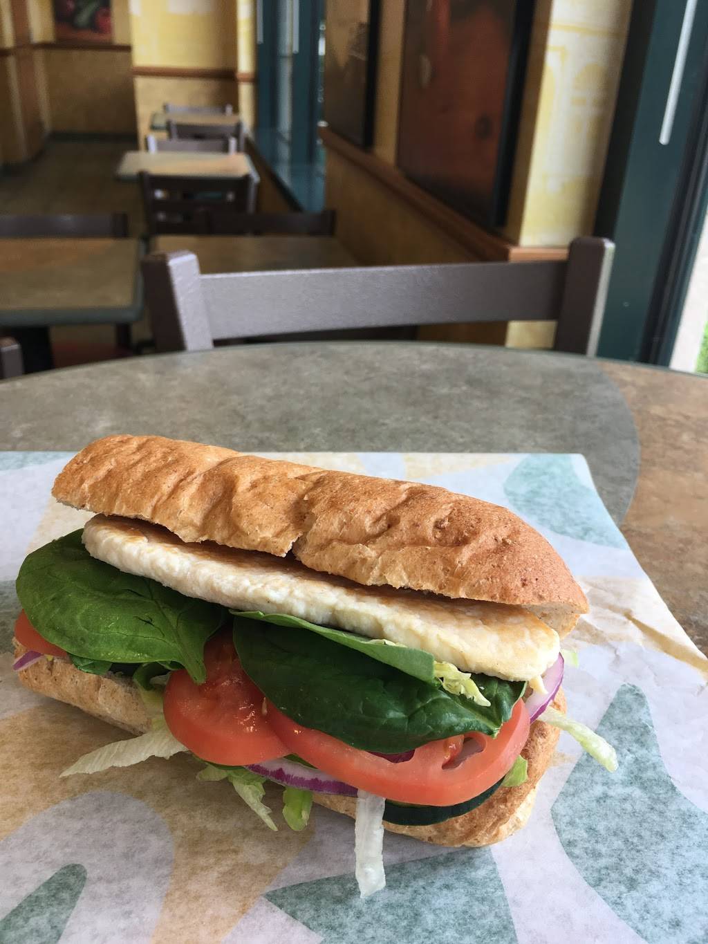 Subway Restaurants | restaurant | 220 N Smith St, Palatine, IL 60067, USA | 8473581313 OR +1 847-358-1313