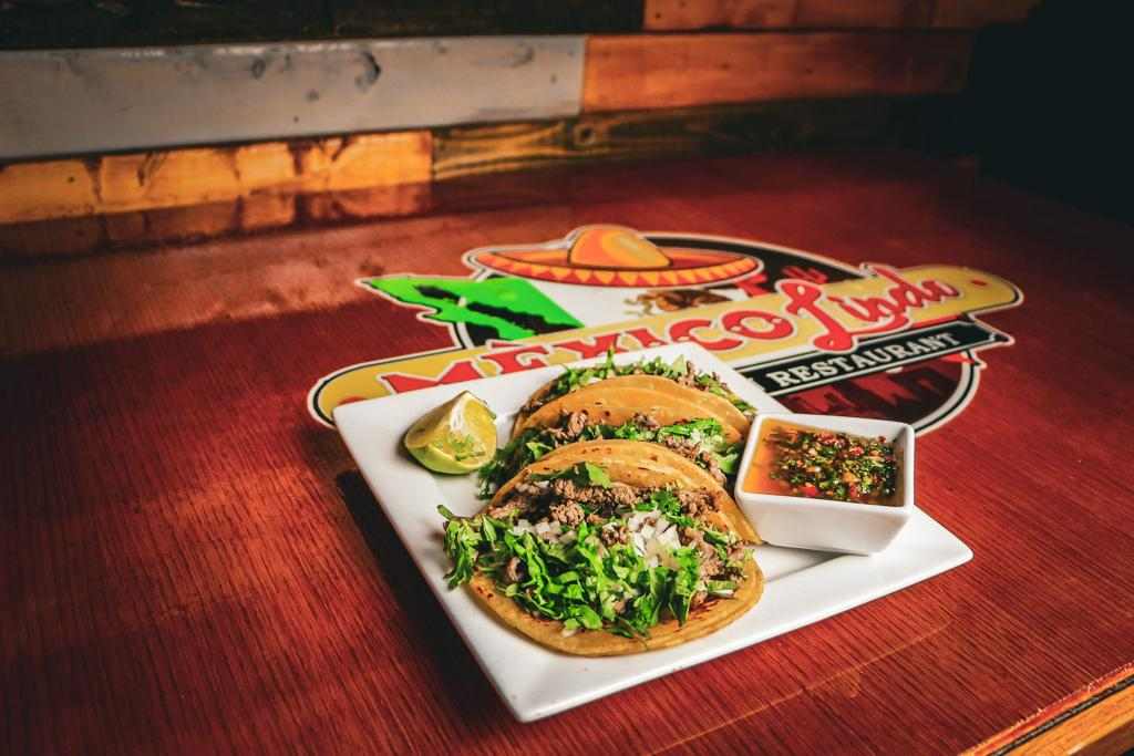 Mexico Lindo Restaurant & Cantina | restaurant | Peter Navarre Shopping Center, 3150 Navarre Ave B, Oregon, OH 43616, USA | 5673158540 OR +1 567-315-8540