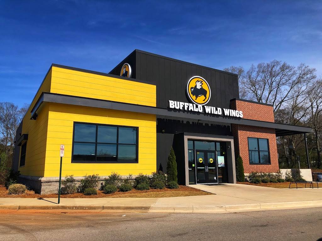 Buffalo Wild Wings | meal takeaway | 7042 University Dr NW, Huntsville, AL 35806, USA | 2568908500 OR +1 256-890-8500