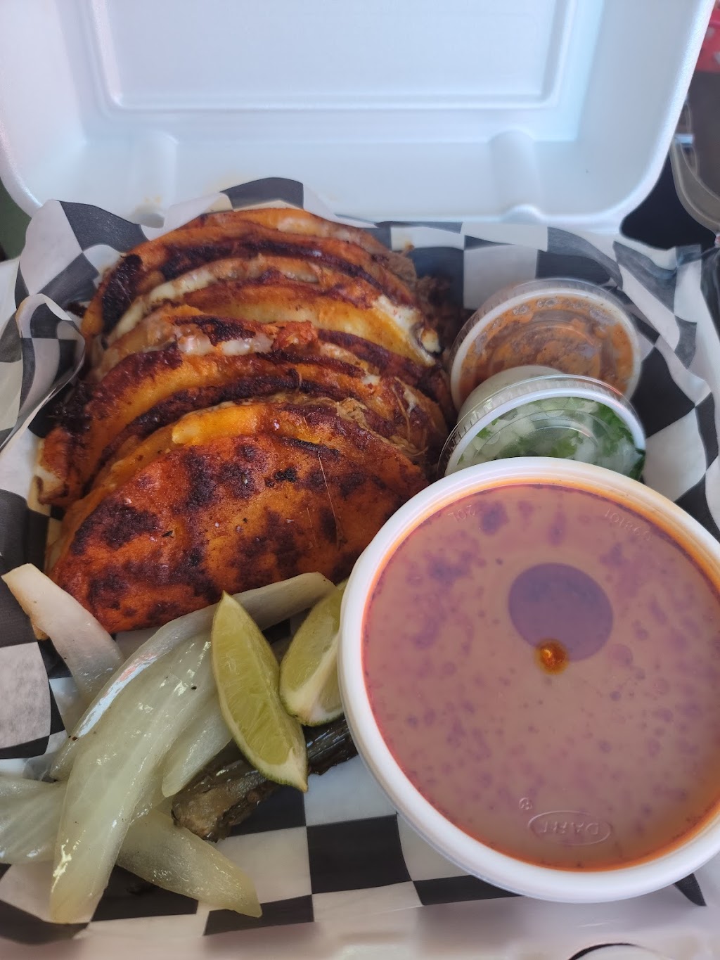 Los Mariscos de Pancho | restaurant | 1358 Leonard St NW, Grand Rapids, MI 49504, USA | 6163509541 OR +1 616-350-9541