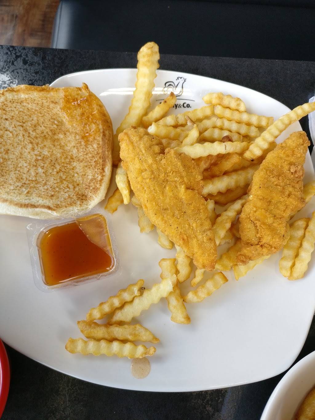 Benny&Co. | restaurant | 740 Rue Desserte O, Laval, QC H7X 3S9, Canada | 4509694449 OR +1 450-969-4449