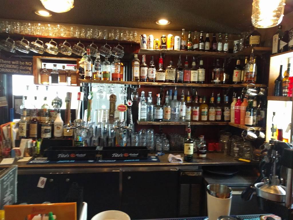 The Blu Grouse | restaurant | 9839 17th Ave SW, Seattle, WA 98106, USA | 2063974302 OR +1 206-397-4302