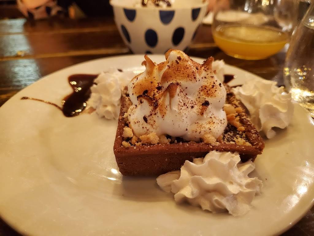 Backyard BBQ & Brew | restaurant | 9460 Harding Ave, Surfside, FL 33154, USA | 3057638818 OR +1 305-763-8818