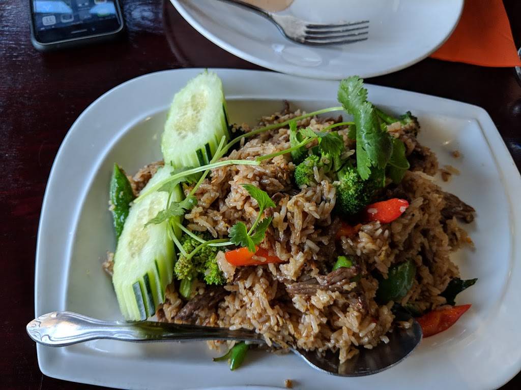 Similan Thai Cuisine | restaurant | 5704 E Lake Sammamish Pkwy SE #100th, Issaquah, WA 98029, USA | 4256778159 OR +1 425-677-8159