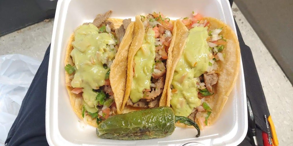 Vazquez Taco Shop | restaurant | 604 E 4th St, Pueblo, CO 81001, USA | 7195462186 OR +1 719-546-2186