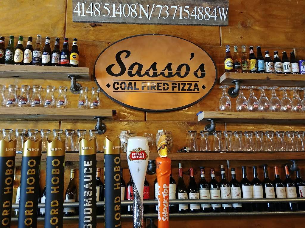 Sassos Coal Fired Pizza | restaurant | 52 Main St, Torrington, CT 06790, USA | 8606187162 OR +1 860-618-7162