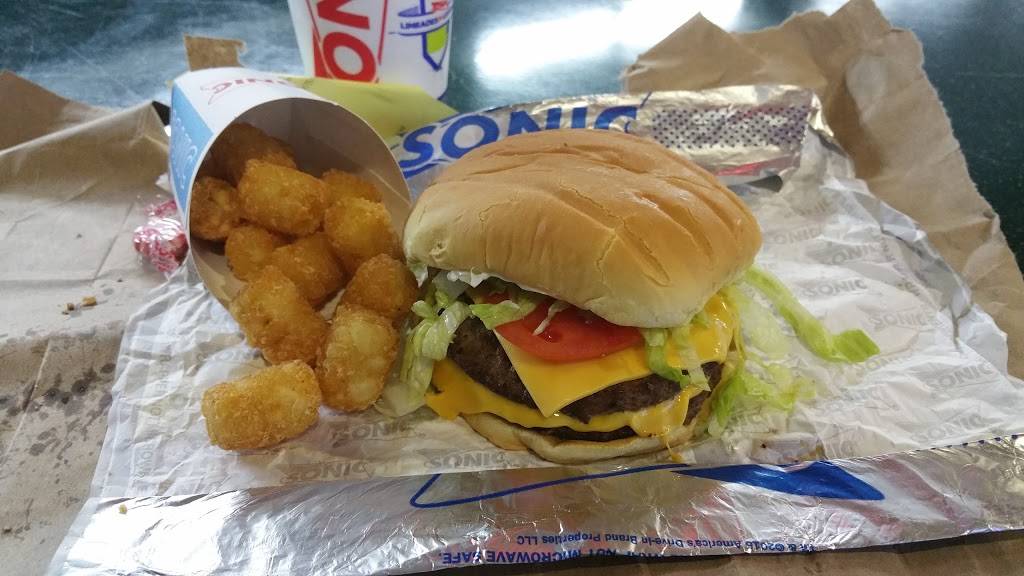 Sonic Drive-In | restaurant | 6300 Lake Worth Rd, Greenacres, FL 33463, USA | 5619653800 OR +1 561-965-3800