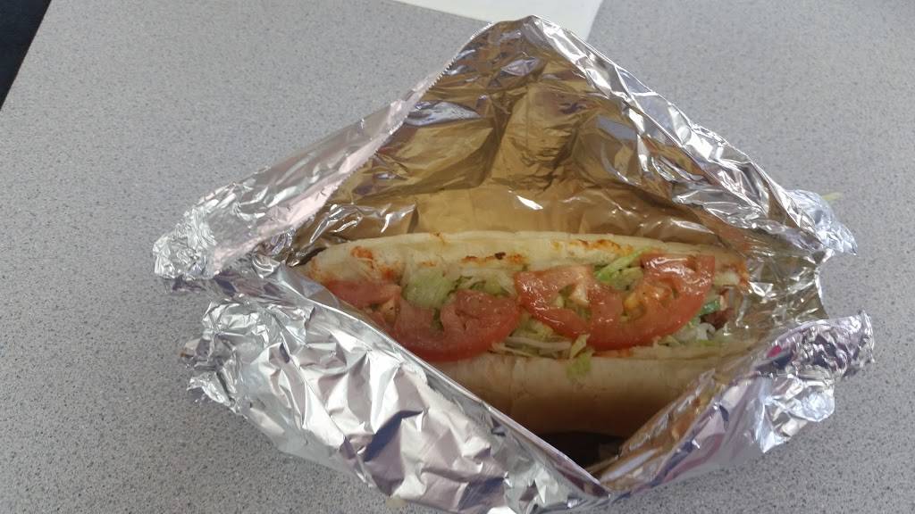 Captain Nemos Sandwiches | restaurant | 12033 S Huron River Dr, Romulus, MI 48174, USA | 7349416000 OR +1 734-941-6000