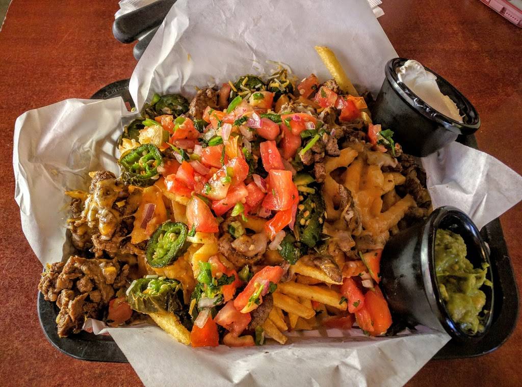 Mr. Peabodys Burgers & Ale | restaurant | 6110 Friars Rd, San Diego, CA 92108, USA | 6195421786 OR +1 619-542-1786