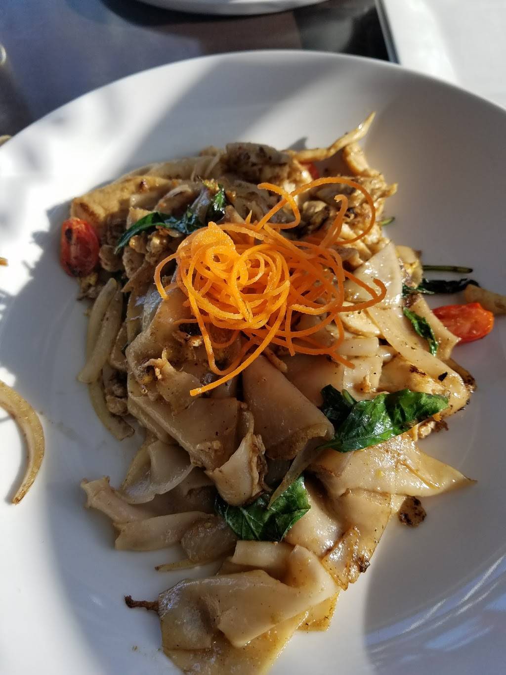 Lotus Leaf Restaurant | restaurant | 7922 Mitchell Rd, Eden Prairie, MN 55344, USA | 9529343030 OR +1 952-934-3030