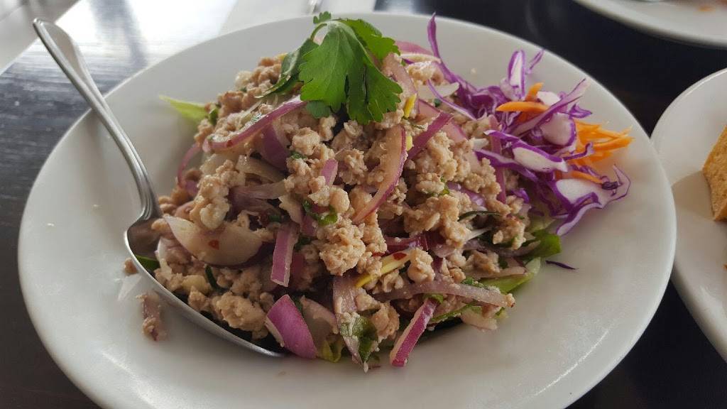 Siam Chan | restaurant | 12470 Venice Blvd, Los Angeles, CA 90066, USA | 3109157408 OR +1 310-915-7408