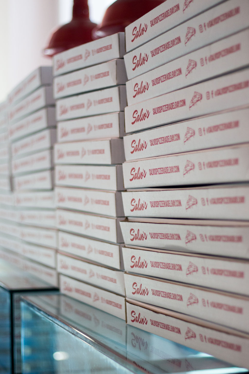 Salvos Pizzeria | restaurant | 33 SE 3rd Ave, Delray Beach, FL 33483, USA | 5615627000 OR +1 561-562-7000