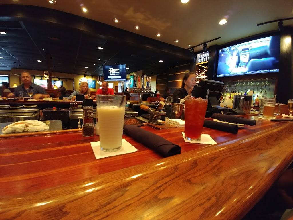 Outback Steakhouse | restaurant | 3215 SW College Rd, Ocala, FL 34474, USA | 3522370022 OR +1 352-237-0022