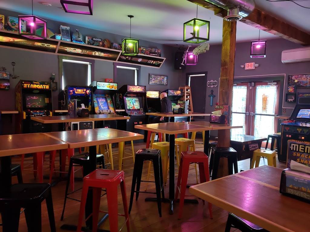 The Quarters | restaurant | 8 Railroad St, Hadley, MA 01035, USA | 4134294263 OR +1 413-429-4263