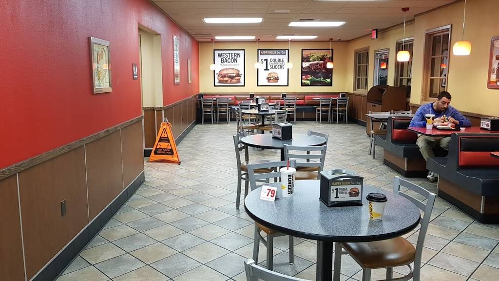 Carls Jr. | restaurant | 7 S Milpas St, Santa Barbara, CA 93103, USA | 8059660051 OR +1 805-966-0051