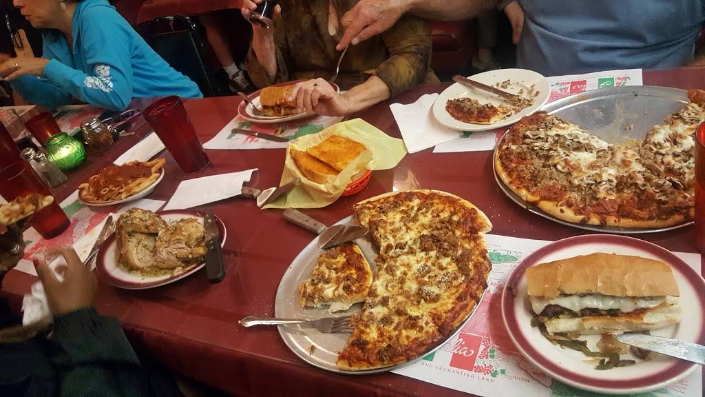 Domenicks Pizza House | restaurant | 28360 S Western Ave, Rancho Palos Verdes, CA 90275, USA | 3108310881 OR +1 310-831-0881