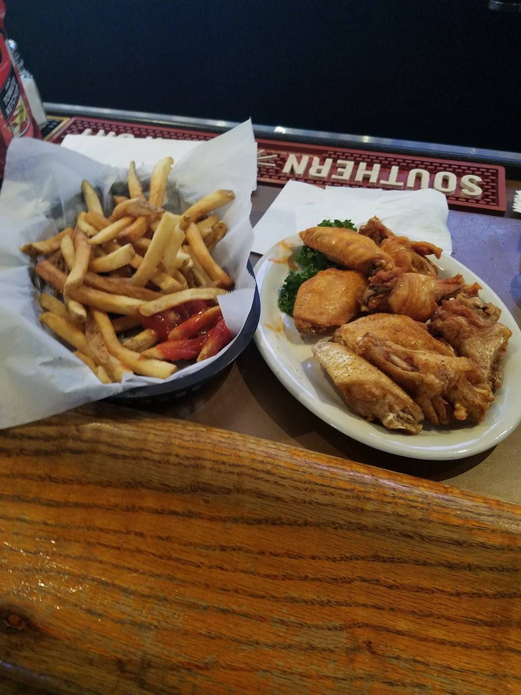 AJ Gators Sports Bar & Grill | restaurant | 401 N Witchduck Rd, Virginia Beach, VA 23462, USA | 7574738501 OR +1 757-473-8501