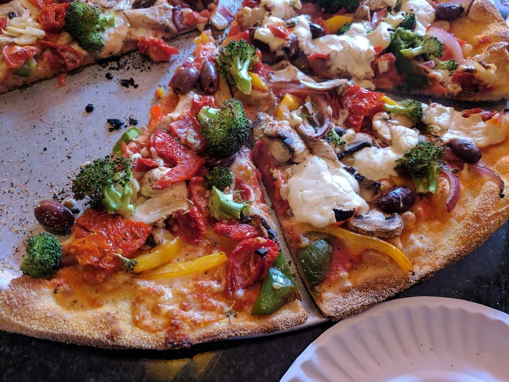 Two Boots Pizza | restaurant | 133 Newark Ave, Jersey City, NJ 07302, USA | 2012091250 OR +1 201-209-1250