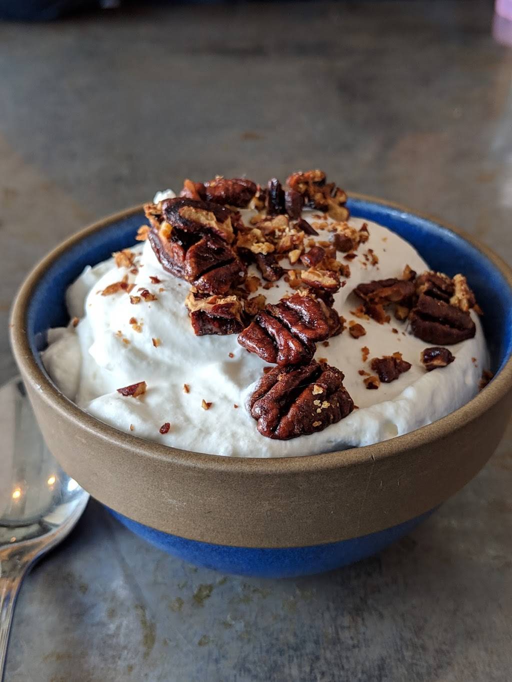 Son of a Gun | restaurant | 8370 W 3rd St, Los Angeles, CA 90048, USA | 3237829033 OR +1 323-782-9033