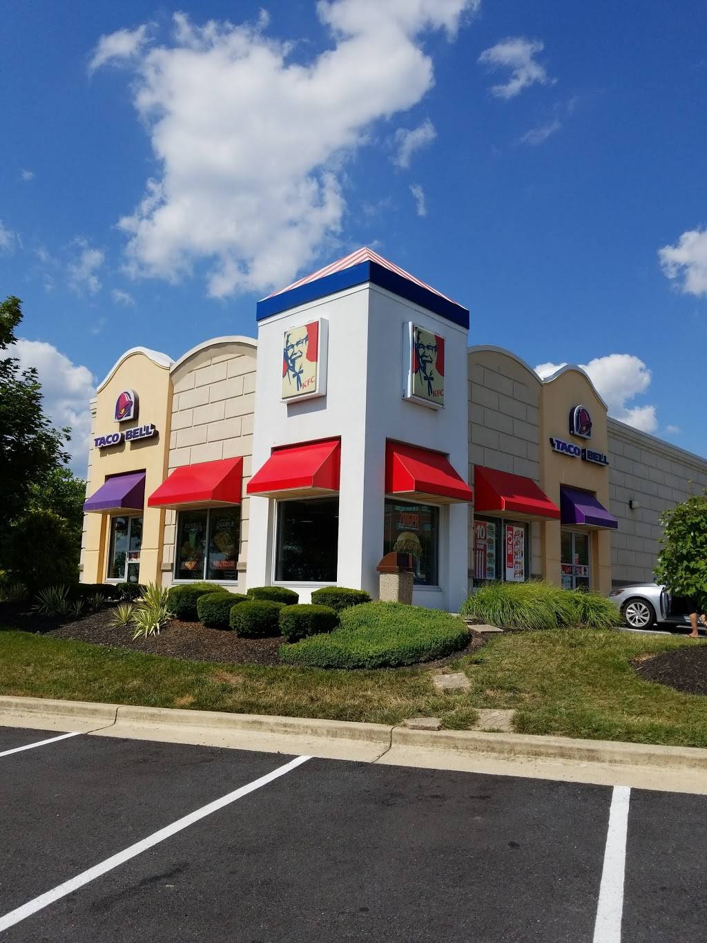 KFC | restaurant | 9910 Key W Ave, Rockville, MD 20850, USA | 3017626547 OR +1 301-762-6547