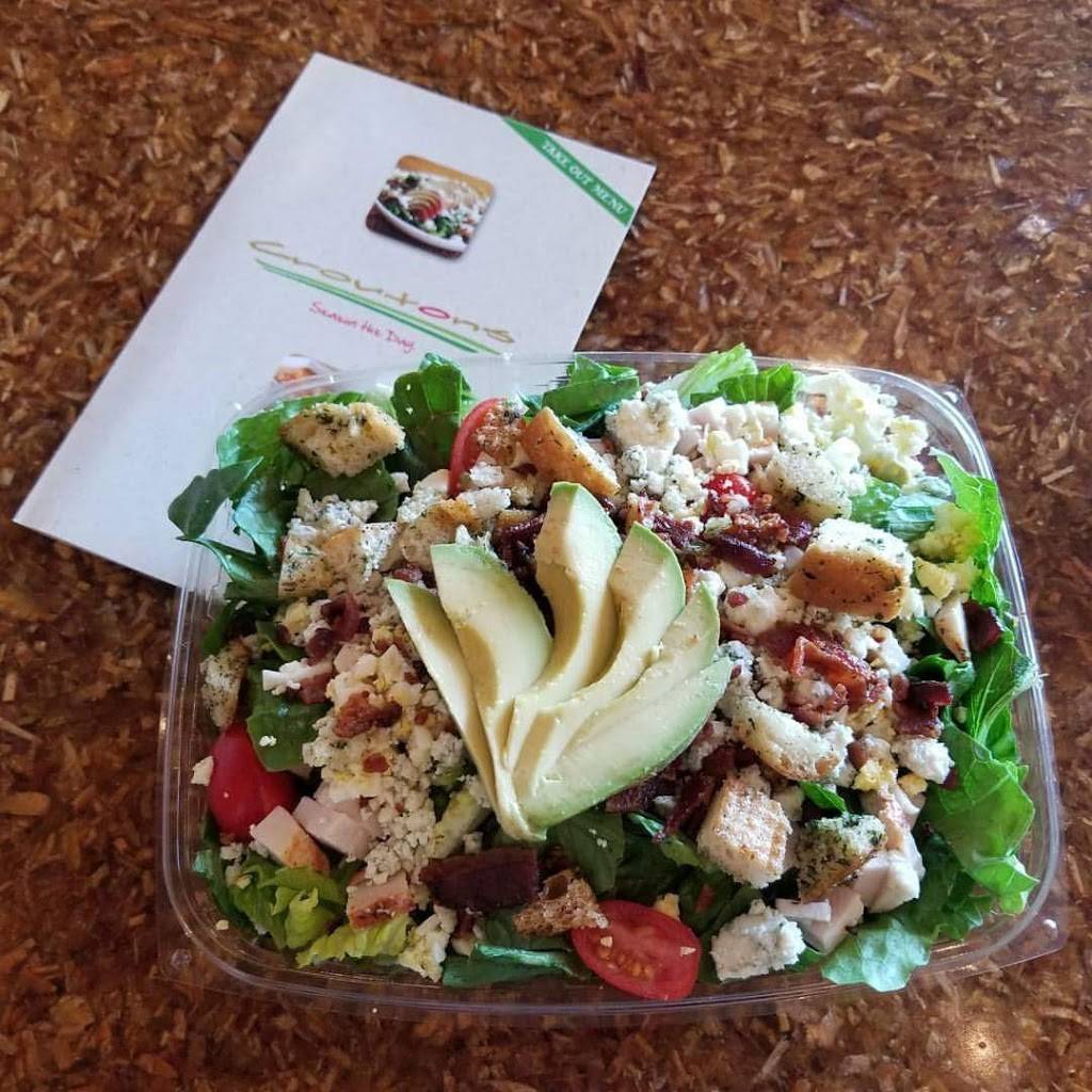 Croutons | restaurant | 9254 Scranton Rd, San Diego, CA 92121, USA | 8586389500 OR +1 858-638-9500