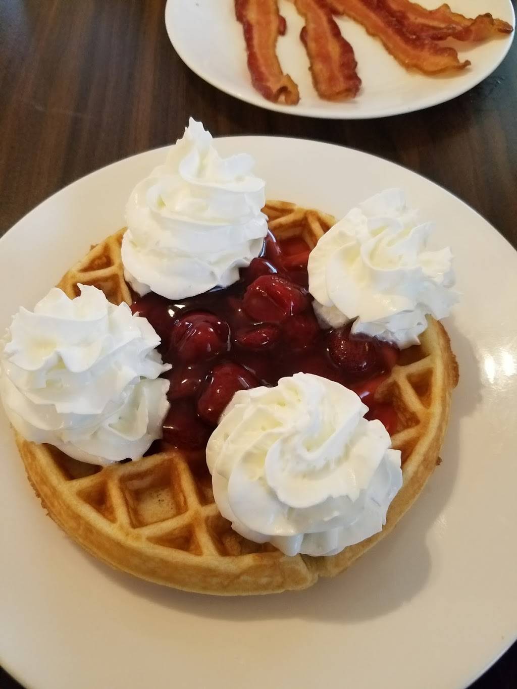 Cornerstone Bakery & Restaurant | restaurant | 1713 Grand Army of the Republic Hwy, Swansea, MA 02777, USA | 5086761220 OR +1 508-676-1220