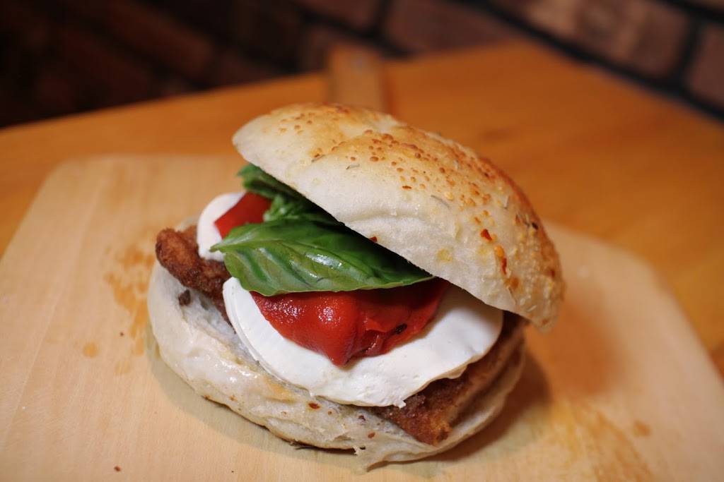 Mamma Santina Pizza | restaurant | 201 Orinoco Dr, Brightwaters, NY 11718, USA | 6316657880 OR +1 631-665-7880