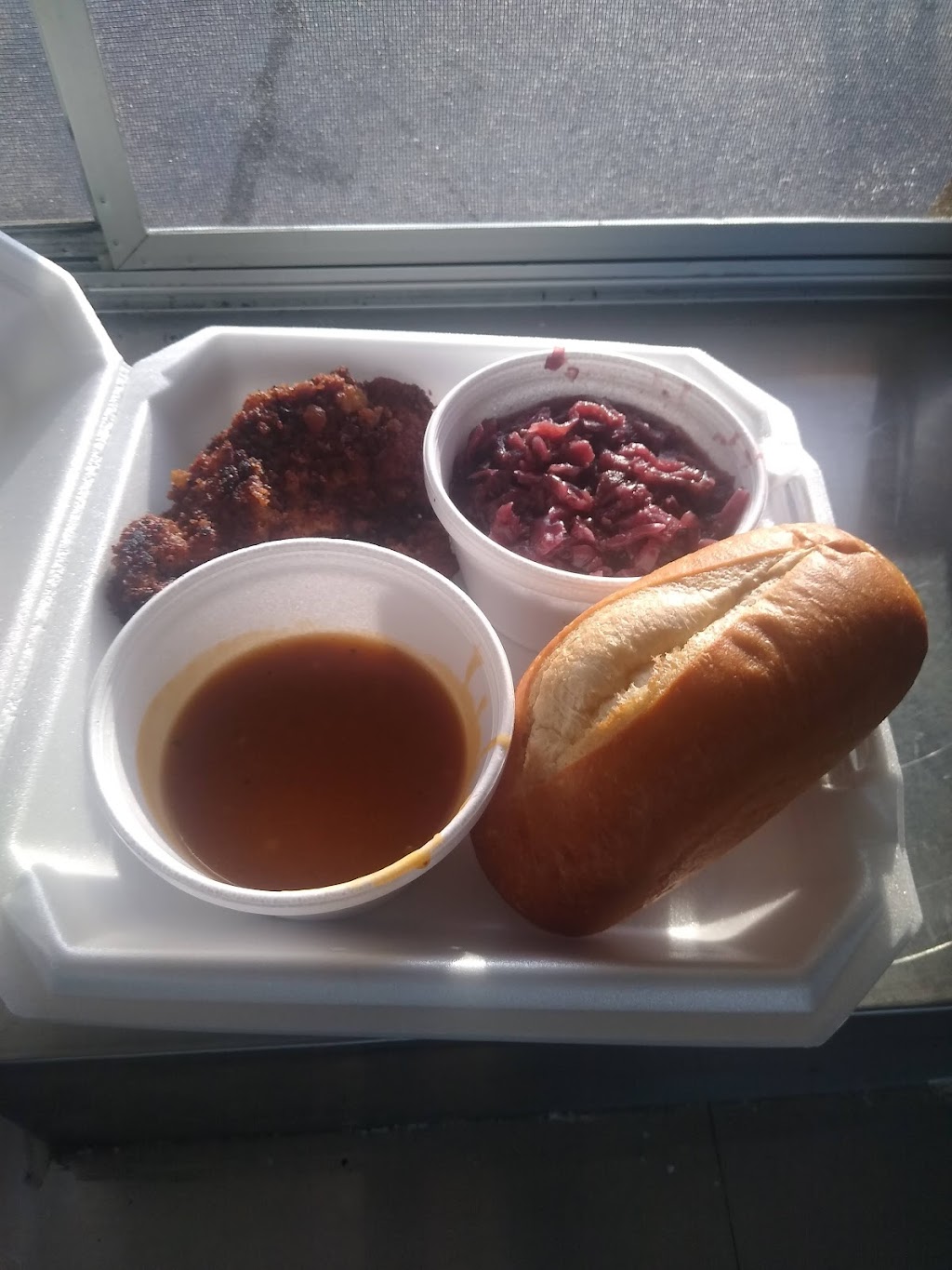 Omas Travelin Kitchen | restaurant | 709 SW Fairlawn Rd, Topeka, KS 66604, USA | 7855067527 OR +1 785-506-7527