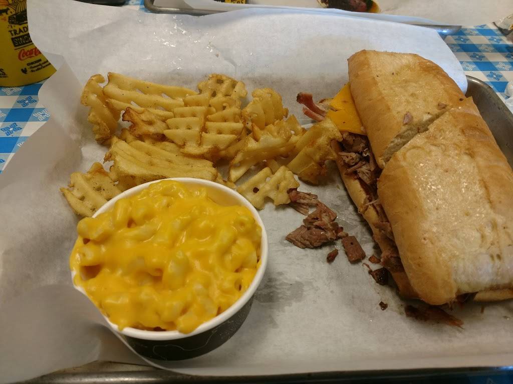 Dickeys Barbecue Pit | restaurant | 1049 Cochrane Rd, Morgan Hill, CA 95037, USA | 6698883161 OR +1 669-888-3161