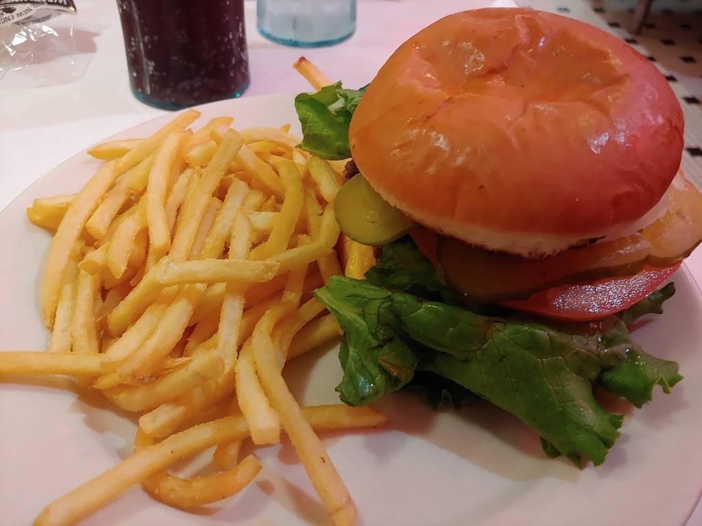 Steak n Shake | restaurant | 3004 Clark Ln, Columbia, MO 65202, USA | 5738868535 OR +1 573-886-8535